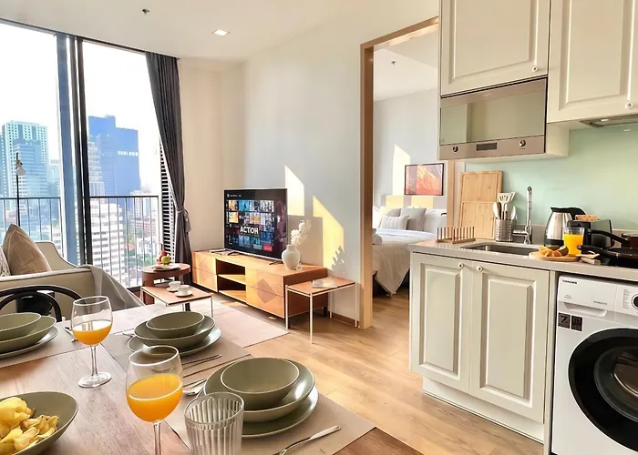 Walktobts>emdistrict/cityviewpool&gym/wifi/washer